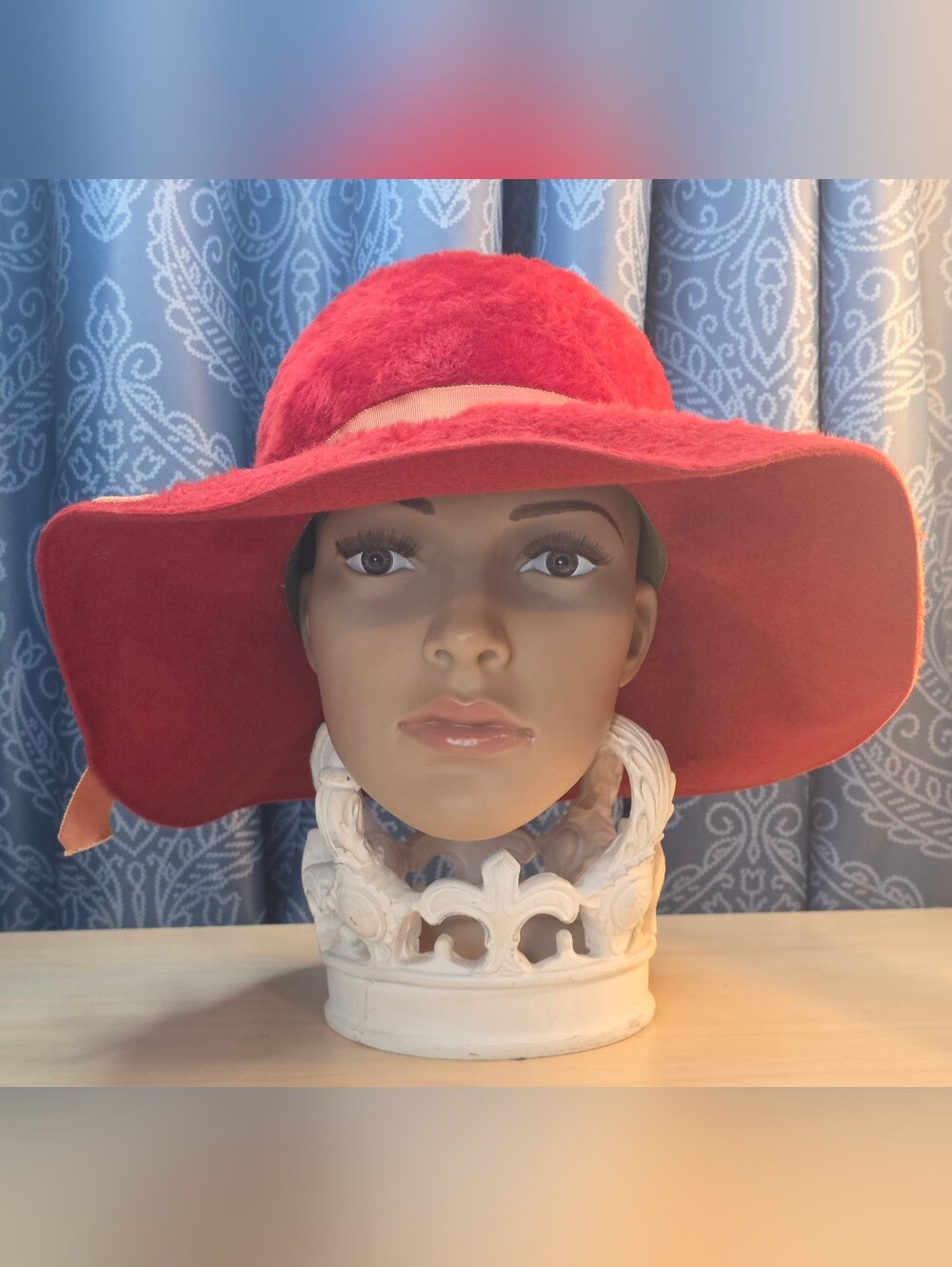 VTG 50S/60s Styled by Coralie Red Faux Fur Wide Brim Cloche Hat Medium Empress